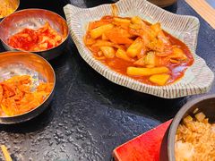 -臻牛烤肉