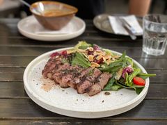 烤牛排沙拉-Calix&Lay's(新天地店)