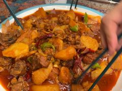 -乡村馕坑肉·烧烤·新疆菜·本地人更爱吃(阿勒泰首店)