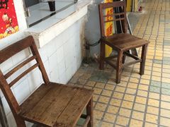 -黄氏祖传百暖凉茶店