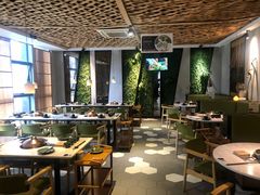 大堂-狐狸爱上椰子鸡(滨江星光大道店)