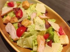 凯撒鸡肉沙拉-哈蒙德餐厅