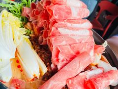 部队锅-MI WU FACTORY米屋美食工厂餐厅(绿地店)