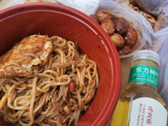 招牌麻辣拌面-聚合鑫东北熏酱熟食麻辣面(长阳店)
