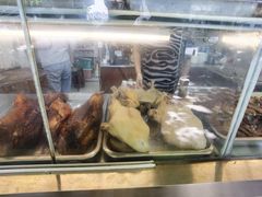 -余杨鸭鸭餐厅