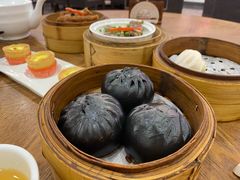 竹炭生肉包-富豪酒家(正大广场店)