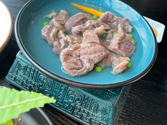 清泉小牛肉-柒园·三十年创意杭帮菜(龙湖滨江天街店)