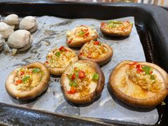蒜蓉香菇-八乔煎肉馆·丹东特色煎锅(梅林店)