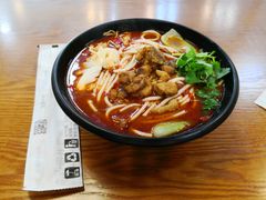 勾魂辣鸡粉-鑫花溪牛肉米粉(凤凰街创始总店)