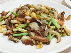 -鹏城人家海鲜酒家·23年老字号(较场尾店)