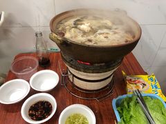 -威邵鸡煲(西华路总店)