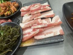 -啊美丽炭火烤肉(滑翔一店)