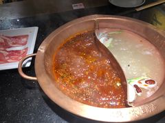 -山城鼎重庆老火锅(西安钟楼店)