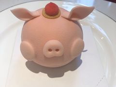 -Fridi Patisserie Cafe