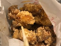 -六合夜市