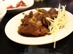 猪脚-胡须张鲁肉饭(美食文化馆店)