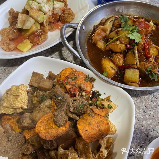 炉边四味鸡·特色鸡炉火锅