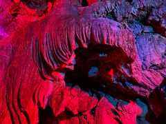 -颛顼龙洞旅游景区