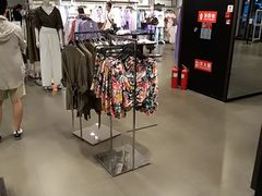 -ZARA(恒隆广场店)