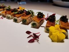 鱼子酱脆皮松板肉-解香楼(八盘岭路店)