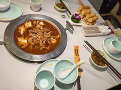 -古乐牛香•鲜牛肉牛杂火锅(系马桩总店)