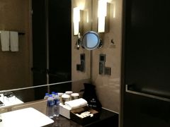 -广州天河希尔顿酒店