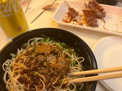 凉面-巴厘龙虾·榜首油焖大虾(洞庭·艺术洋房店)