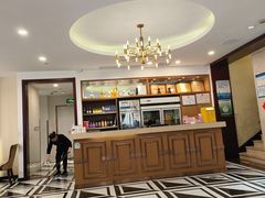 -老人和饭店(淮海中路店)