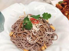 鸡丝荞面-周渝食惦·酸菜鱼精致川菜(横岗店)
