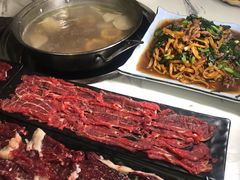 -牛鲜胜·潮汕牛肉自助火锅(番禺市桥店)