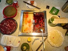 -二荆条·蜀鲜汇城市森林火锅