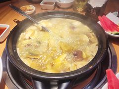 -一朵菌·野生菌探索家火锅(南亚店)