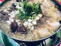 -闯关东东北农家菜(崂山石老人店)