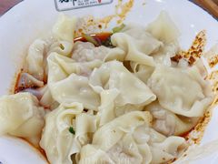 红油抄手-花市豌杂面(民生路店)