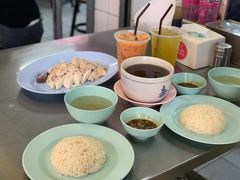 泰式奶茶-红大哥水门鸡饭(總店)
