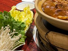 -沙胆彪炭炉牛杂煲(上海日月光广场店)