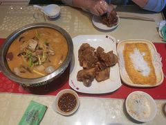 -吴记酱骨炖菜馆(西大直街店)