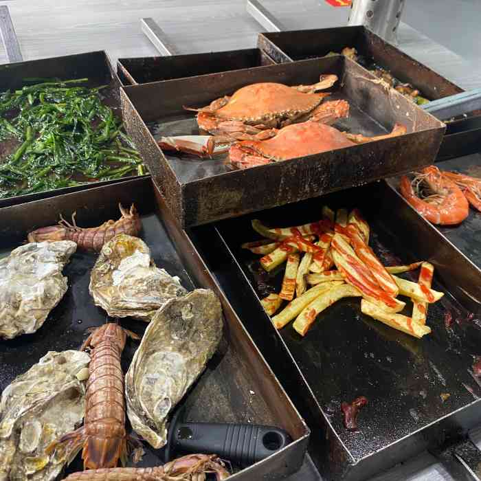 白头翁戳子肉-"地址:青岛市李沧区延川路与九水东路路口.