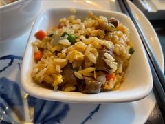 三鲜海肠捞饭-东莱馋房(陆家嘴店)