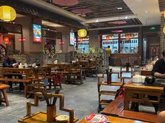 -辣莊重庆老火锅(威海高铁站韩乐坊店)