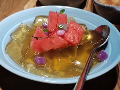 -蜜桃餐厅·伴山(湖滨商业街店)
