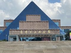 -上海市龙华烈士陵园