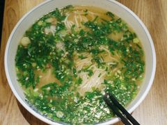 -西部马华清真兰州牛肉面·烧烤夜市(三里河店)