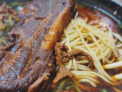 -小龙大肉面馆