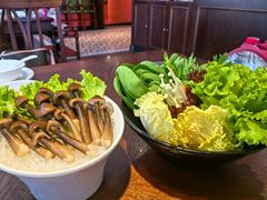 -东海怡品海鲜豆捞(舟宿夜江店)