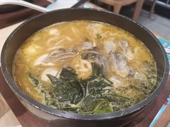 -灵芝妹子海鲜米线(凯德和平广场店)