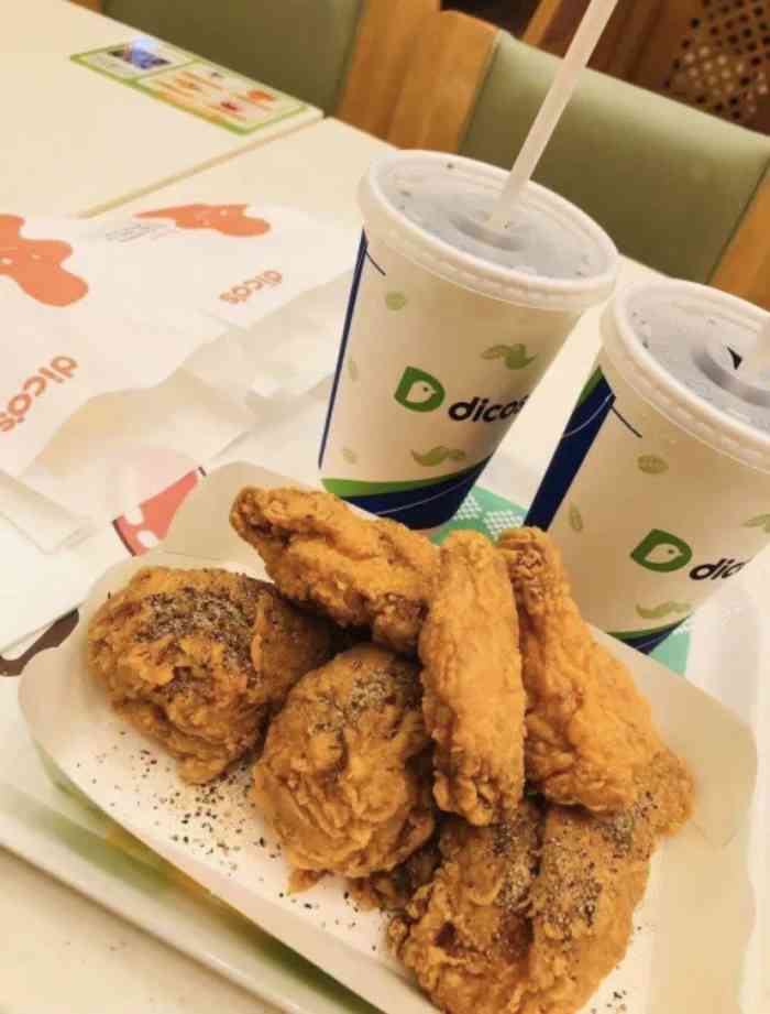 德克士(彩虹广场店)-"一直很喜欢这个炸鸡加上黑胡椒的滋味.