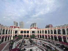 -佛罗伦萨小镇广佛名品奥特莱斯(疏港路店)