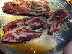 雪花原味牛小排-老炉家木炭烤肉(长江国际店)