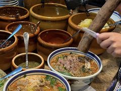 -云阿蛮云南生烫牛肉米线(奉贤路店)